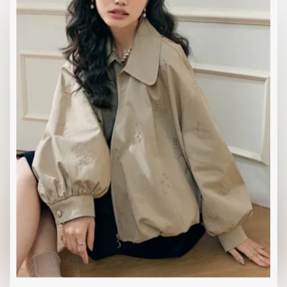 Kuose Jackets & Blazers - Oversized Embroidered Floral Jacket